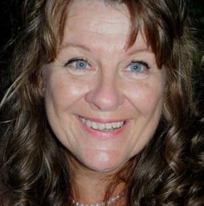 Meet your Posher, Lynda